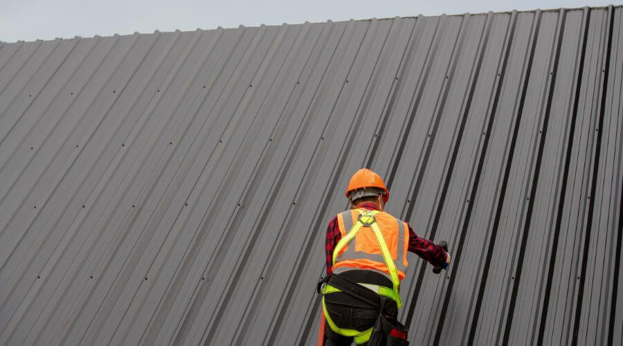 Professional metal roof installation services in Fairfax, MO